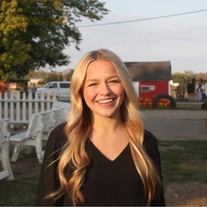 Meet your Posher, Cheyenne